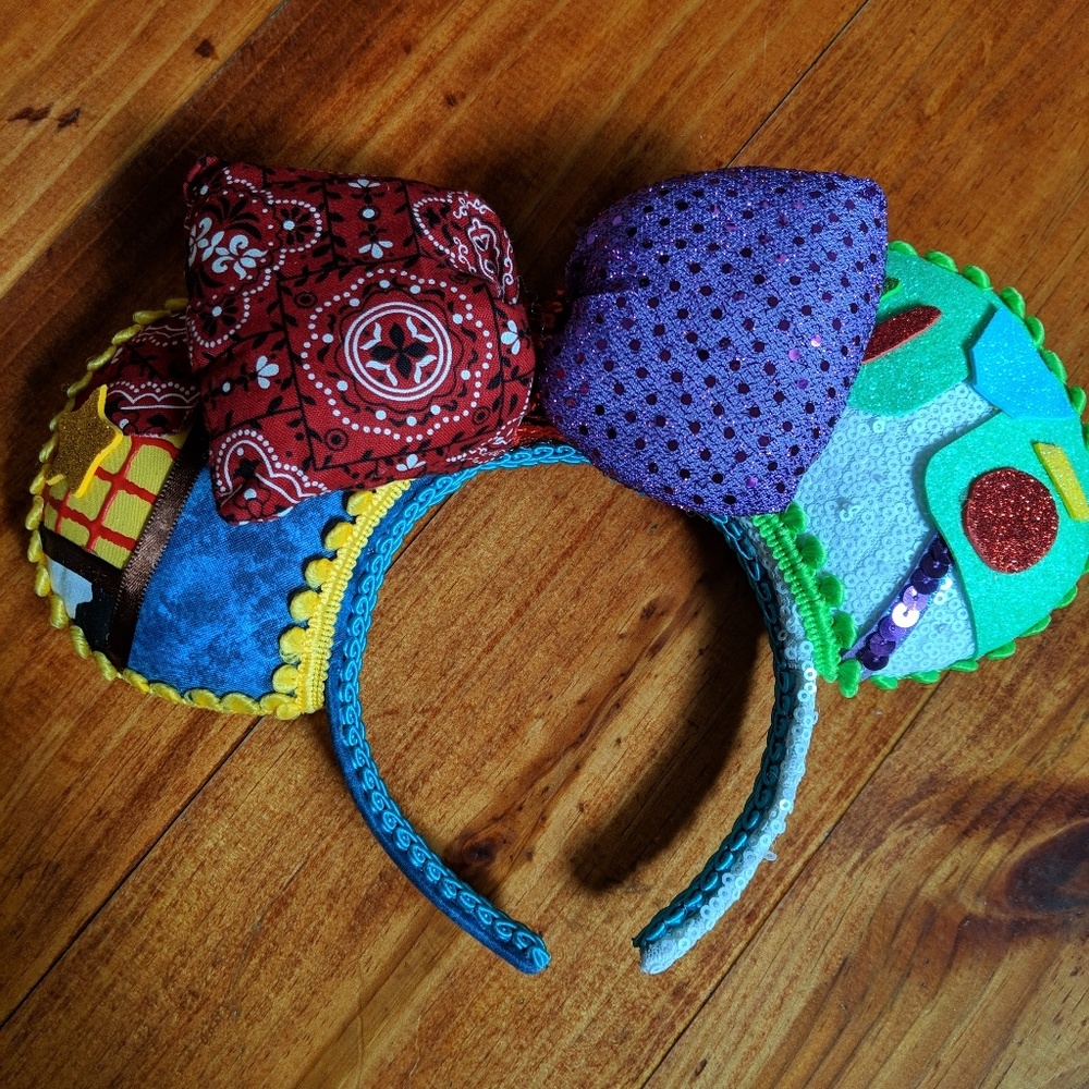Toy Story Disney Minnie Ears
